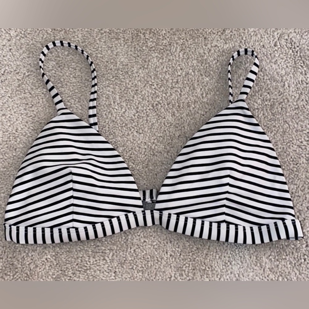 Hollister | Medium Black and White Striped Bikini Top with Adjustable Straps